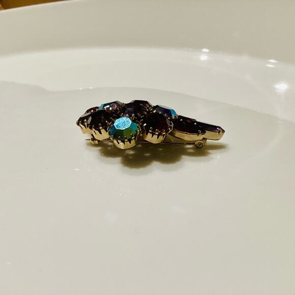 Vintage Purple Brooch with Sparkling Stones - Picture 3 of 4